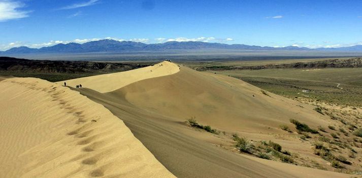 singing-dunes-kazakistan