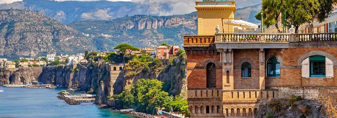 sorrento-coast-positano-and-amalfi-boat-tour-from-naples-sorrento-peninsula-1200x640