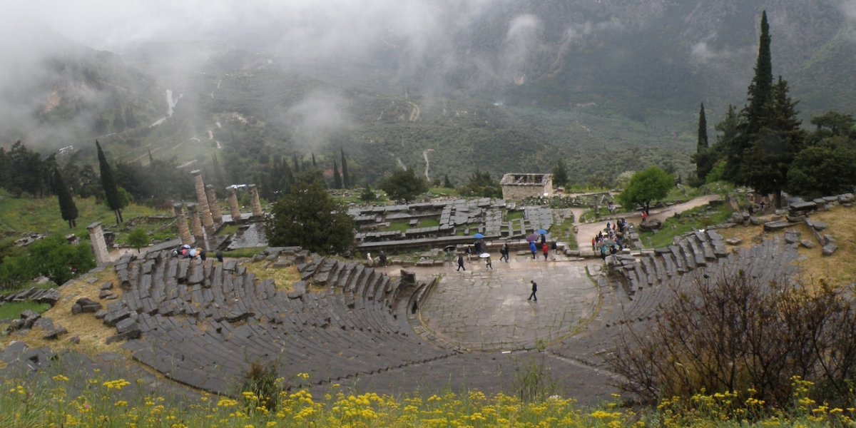 theatre-of-delphi