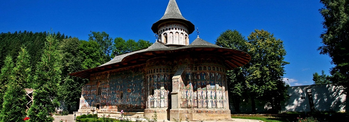 voronet-monastery1-e1501149666560