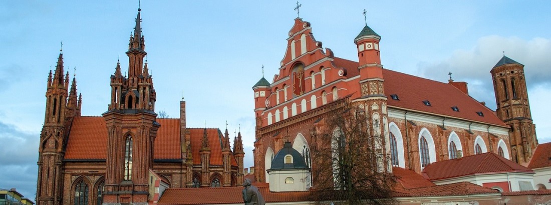 chiesa di san anna Vilnius1